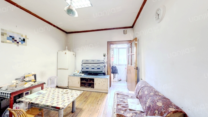 青岛路二手房实景图