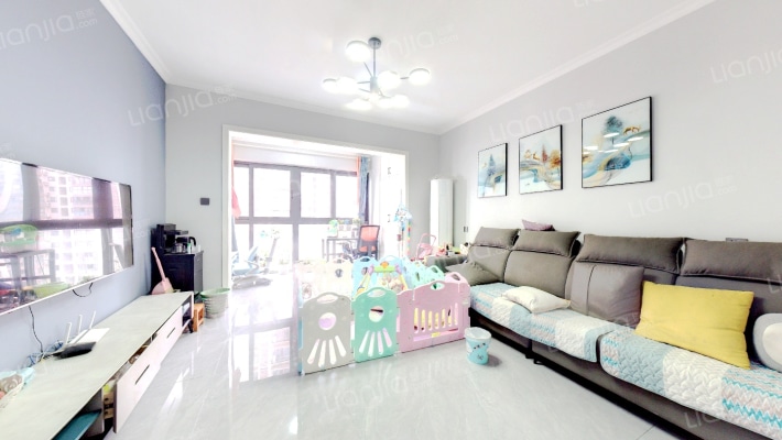 军安卫士花园二手房实景图