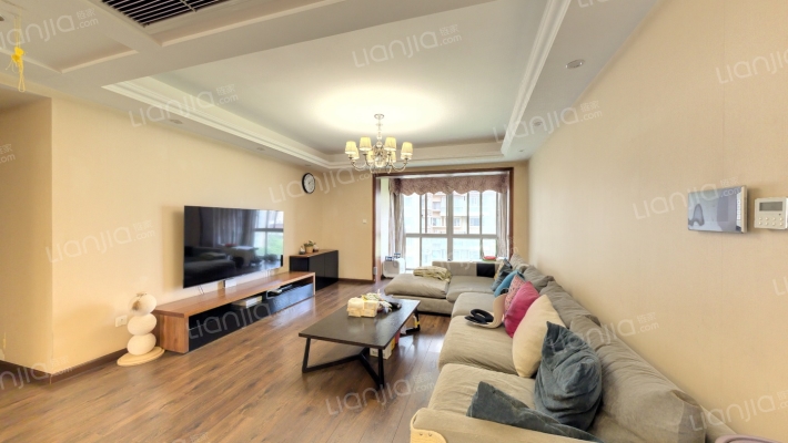 南城都汇汇馨园三期二手房实景图