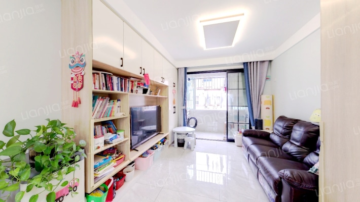 胜泰新寓二手房实景图