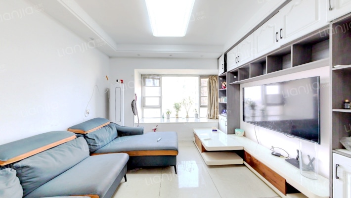 润扬双铁广场石犀里二手房实景图