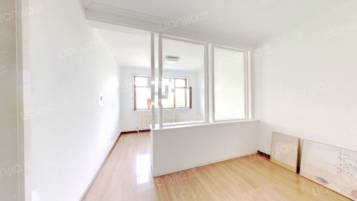 鸿伯园小区二手房实景图