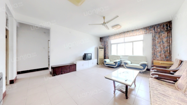 龙泉街1643号西区二手房实景图