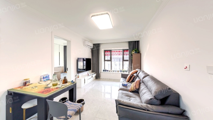 天津锦绣学府二手房实景图