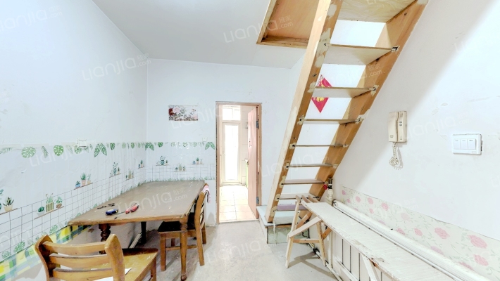 东方戴维营二手房实景图