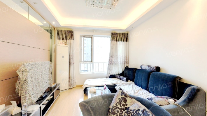 万科魅力之城四期二手房实景图