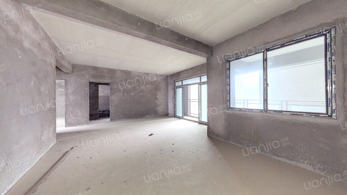 绿城上岛二手房实景图