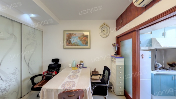 靖海新村二手房实景图