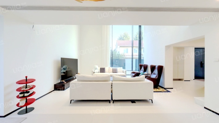 嘉浩别墅二手房实景图