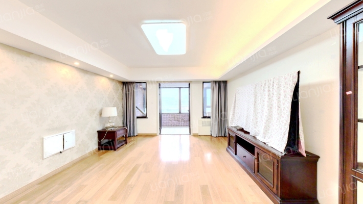 爱涛逸珍公馆二手房实景图