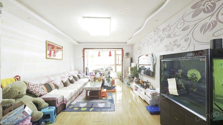 南极国际二手房实景图