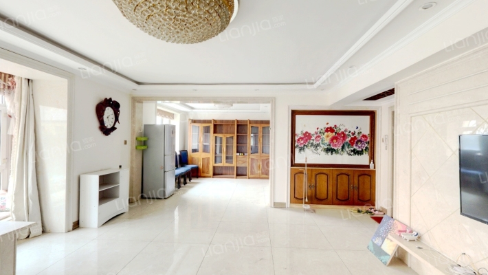 飞行员公寓二手房实景图