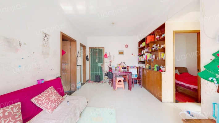 天然轩小区二手房实景图