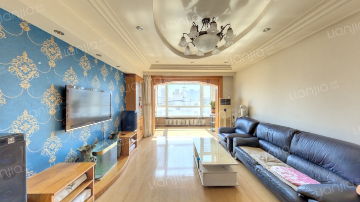 荣天家园二手房实景图