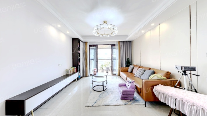 美的美澜园二手房实景图