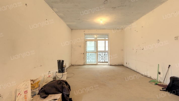 新嘉苑小区二手房实景图