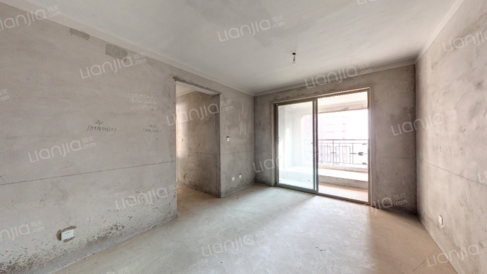 建中御东国际六期二手房实景图