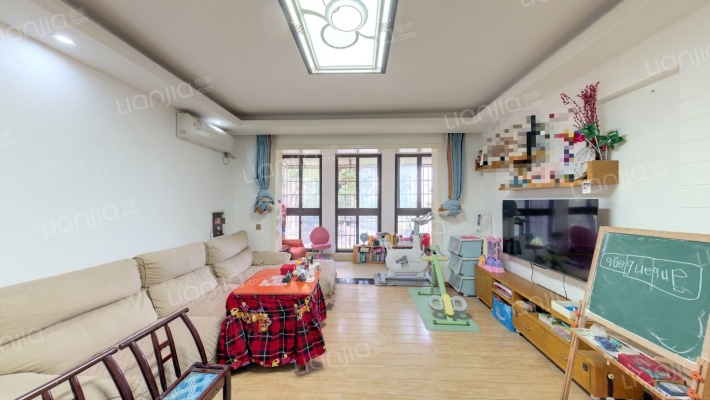 爱琴海岸二手房实景图