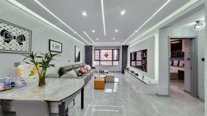 红大汇诚B区二手房实景图