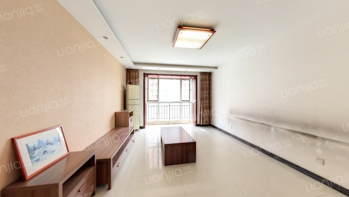 顺美华庭二手房实景图