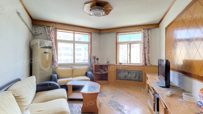 海泊苑二手房实景图