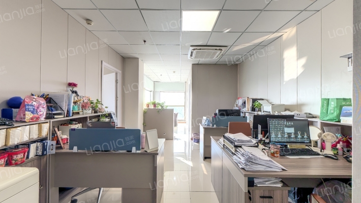 现代创展大厦二手房实景图