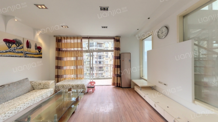 路华苑二手房实景图