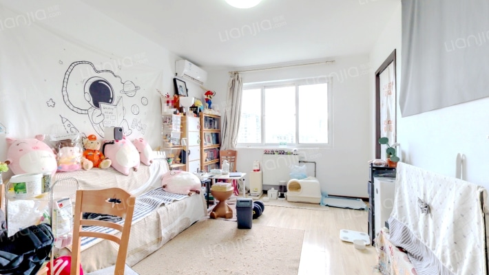 翠成馨园E区二手房实景图