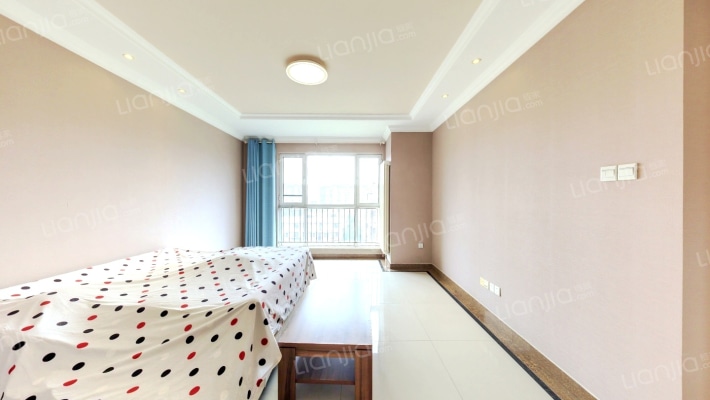 富力华庭苑西区二手房实景图