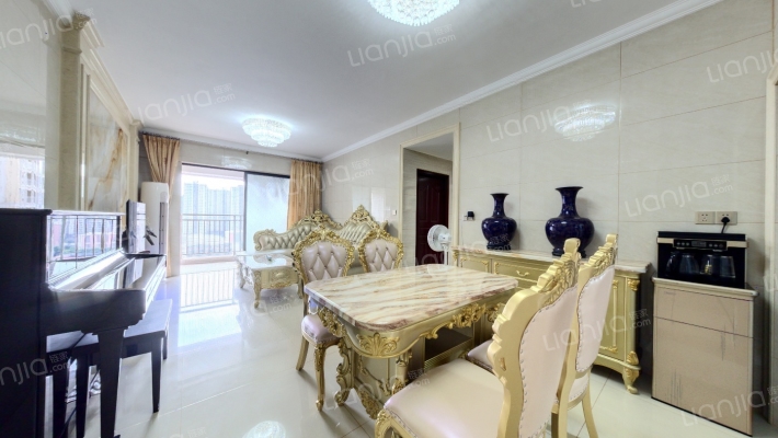 天贵雅苑A区二手房实景图