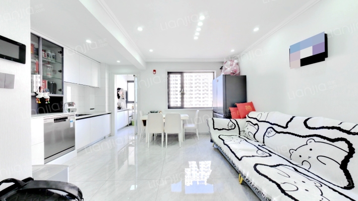 滨港水岸逸江湾二手房实景图