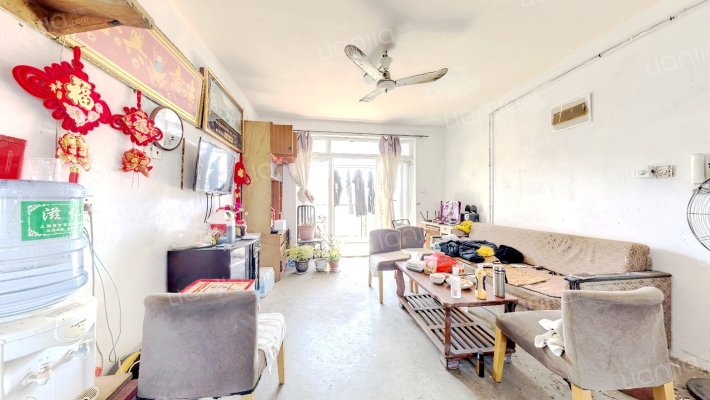 山康花苑二手房实景图