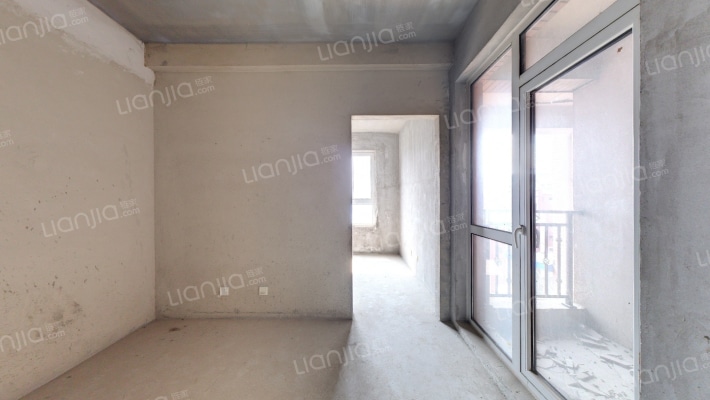 天鸿1.7英里二手房实景图