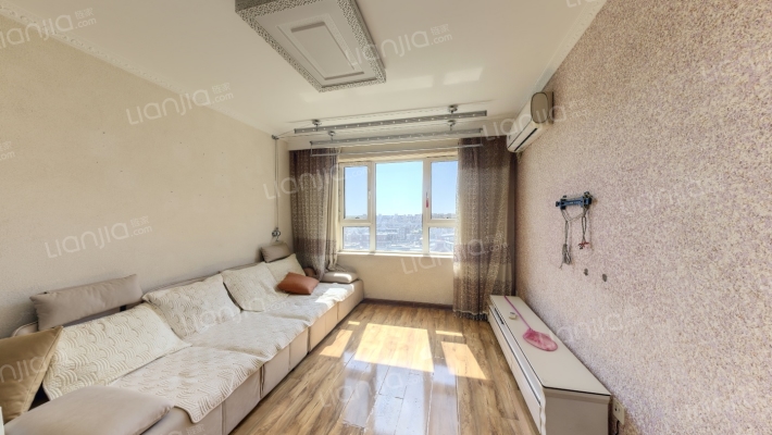 大禹褐石公园二手房实景图