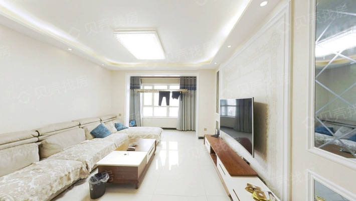 房主急售上海大厦旁 国秀家园精装3室全明户型拎包入住-客厅