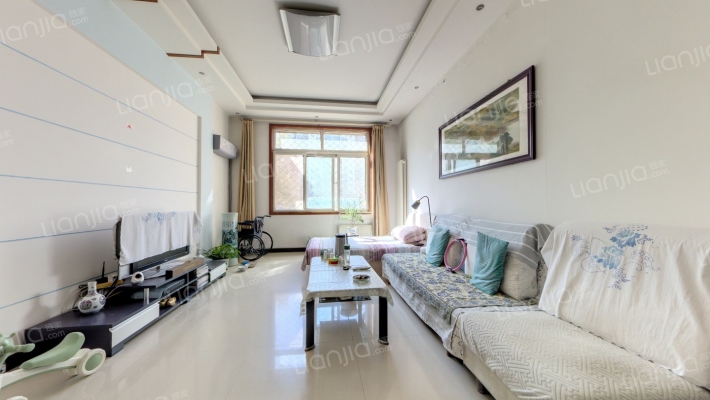 艺水芳园二手房实景图