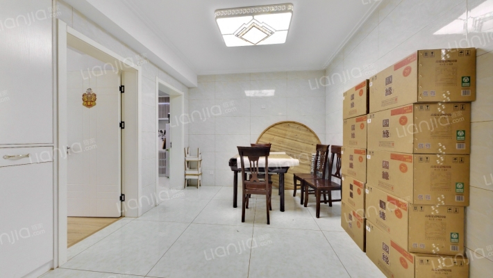 侯郢雅苑二手房实景图