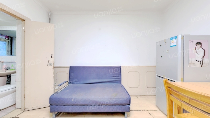 湄长新村二手房实景图