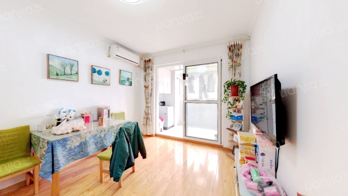 燕江新城山林苑二手房实景图