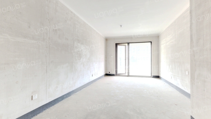 新城玺樾门第二手房实景图