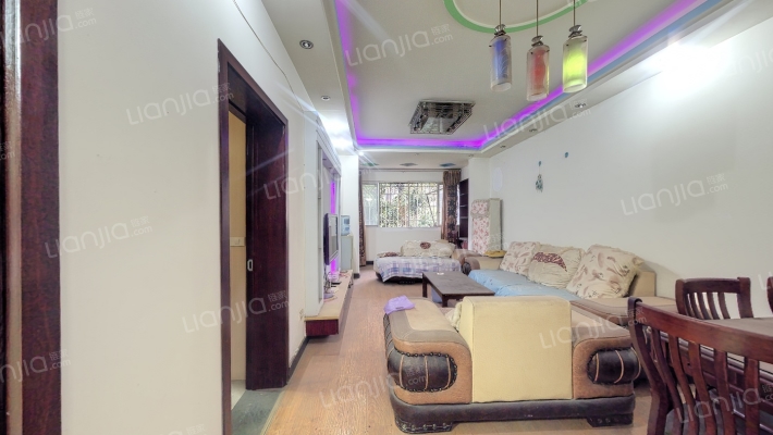 玉灵小区二手房实景图