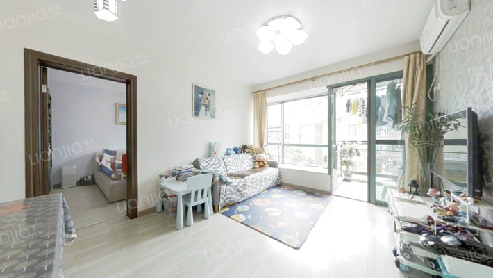 康达尔花园四期二手房实景图