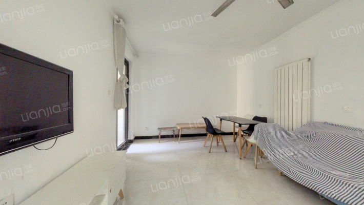 永威南樾福苑二手房实景图