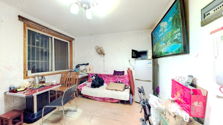 沁苑一村二手房实景图