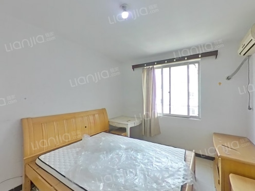 合租·万枫家园 4居室 南卧