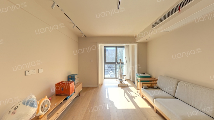 绿地新干线二手房实景图