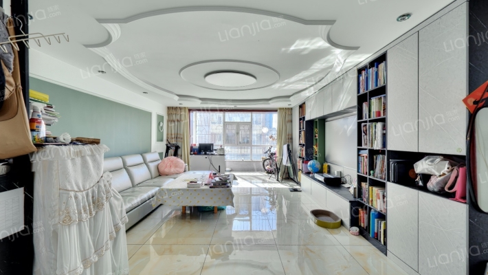 新科小区二手房实景图