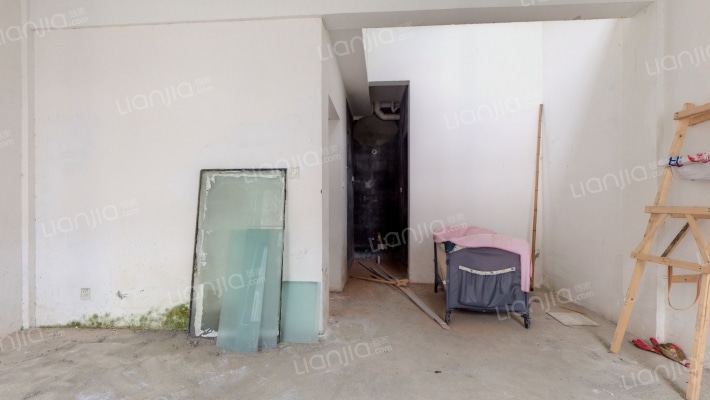 青城神韵一期二手房实景图