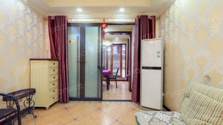 保利花半里百合园二手房实景图