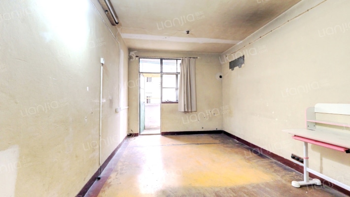 中东小区二手房实景图